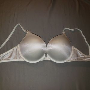 White bombshell bra